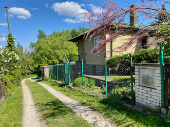 Celoročně dostupná - Prodej chaty / chalupy 50 m², Louňovice