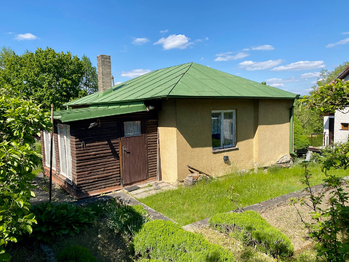 Zděná chata - Prodej chaty / chalupy 50 m², Louňovice