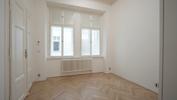 Pronájem bytu 1+kk v osobním vlastnictví 35 m², Praha 1 - Staré Město