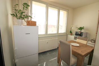 kuchyně - Pronájem bytu 2+1 v osobním vlastnictví 41 m², České Budějovice