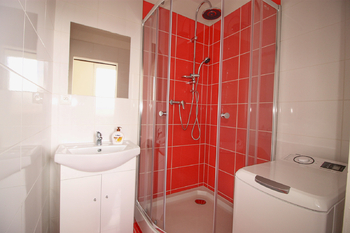 koupelna - Pronájem bytu 2+1 v osobním vlastnictví 41 m², České Budějovice