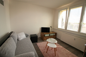 obývací pokoj - Pronájem bytu 2+1 v osobním vlastnictví 41 m², České Budějovice