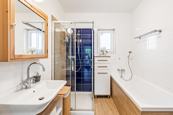 Prodej domu 180 m², Zdiby