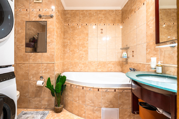 Prodej bytu 4+kk v osobním vlastnictví 94 m², Praha 9 - Letňany