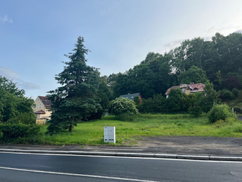 Prodej pozemku 1687 m², Ostrov