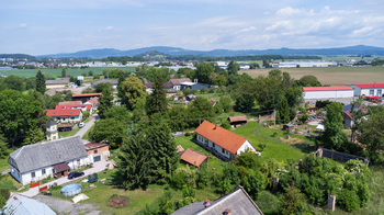Prodej pozemku 2372 m², Jičín