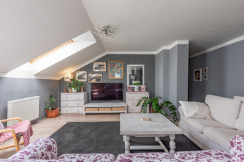 Prodej domu 300 m², Lom