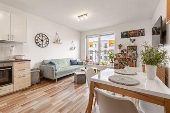 Pronájem bytu 2+kk v osobním vlastnictví 54 m², Praha 10 - Uhříněves