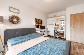 Pronájem bytu 2+kk v osobním vlastnictví 54 m², Praha 10 - Uhříněves