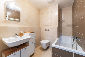 Pronájem bytu 2+kk v osobním vlastnictví 54 m², Praha 10 - Uhříněves