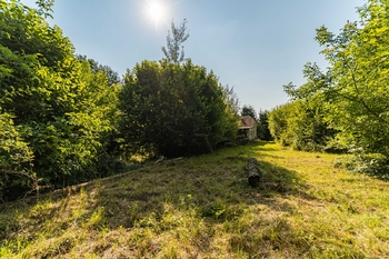 Prodej pozemku 3907 m², Domašov