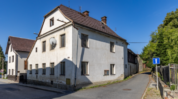 Prodej domu 500 m², Cvikov