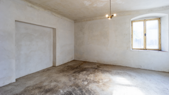 Prodej domu 500 m², Cvikov