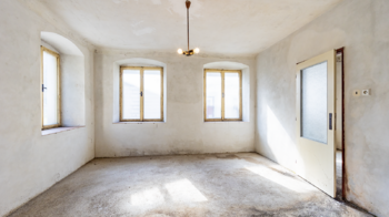 Prodej domu 500 m², Cvikov