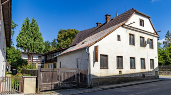 Prodej domu 500 m², Cvikov