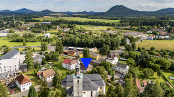 Prodej domu 500 m², Cvikov