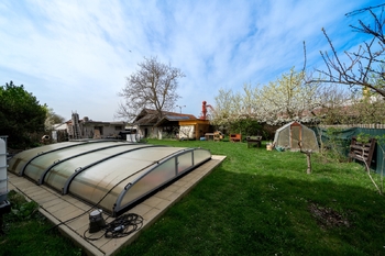 Prodej domu 144 m², Unhošť