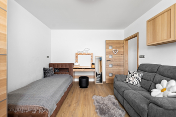 dětský pokoj - Prodej domu 130 m², Roudné