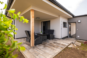 terasa - Prodej domu 130 m², Roudné
