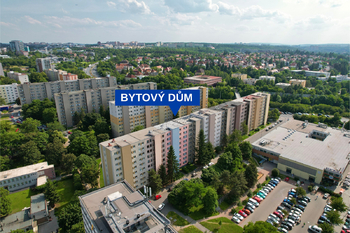letecký pohled - Prodej bytu 3+1 v osobním vlastnictví 82 m², Praha 4 - Záběhlice