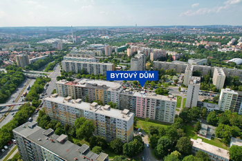 letecký pohled - Prodej bytu 3+1 v osobním vlastnictví 82 m², Praha 4 - Záběhlice