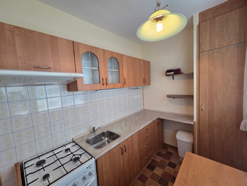 Pronájem bytu 2+1 v osobním vlastnictví 61 m², Pardubice