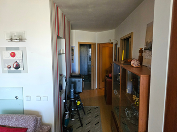 Předsíň - Pronájem bytu 3+kk v osobním vlastnictví 76 m², Praha 10 - Petrovice