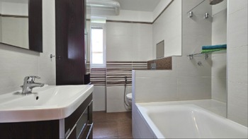 Pronájem bytu 2+kk v osobním vlastnictví 57 m², Komárov