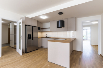 Pronájem bytu 4+kk v osobním vlastnictví 120 m², Praha 5 - Smíchov