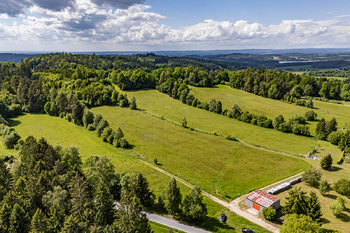 Pohled z dronu. - Prodej pozemku 14044 m², Člunek