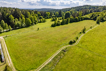 Pohled z dronu. - Prodej pozemku 14044 m², Člunek