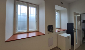 Pronájem obchodních prostor 129 m², Polička
