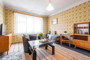 Pokoj (vrchní patro). - Prodej domu 161 m², Jindřichův Hradec