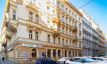Pronájem bytu 1+kk v osobním vlastnictví 25 m², Praha 2 - Nové Město