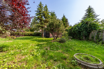 Prodej pozemku 434 m², Obecnice