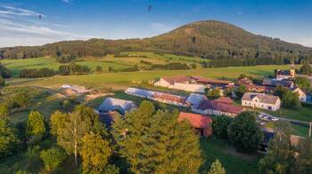 Prodej zemědělského objektu 1000 m², Jablonné v Podještědí