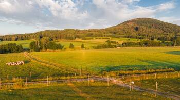Prodej zemědělského objektu 1000 m², Jablonné v Podještědí