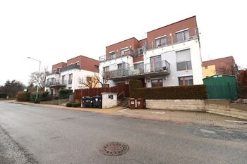 Pronájem bytu 2+kk v osobním vlastnictví 65 m², Praha 5 - Slivenec