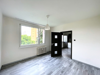 Pokoj 1 - Pronájem bytu 3+1 v osobním vlastnictví 65 m², Most