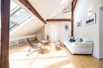 Prodej bytu 2+kk v osobním vlastnictví 75 m², Praha 1 - Staré Město