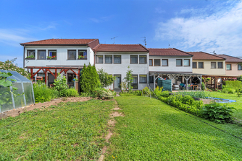 zahrada - Prodej domu 184 m², Nové Město nad Metují