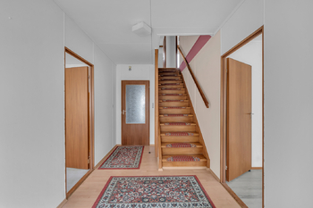 chodba - Prodej domu 184 m², Nové Město nad Metují