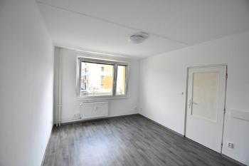 Pronájem bytu 1+1 v osobním vlastnictví 34 m², Hradec Králové
