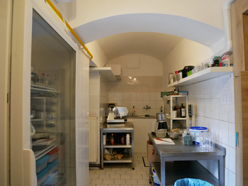 Pronájem obchodních prostor 90 m², Praha 8 - Karlín