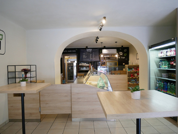 Pronájem obchodních prostor 90 m², Praha 8 - Karlín