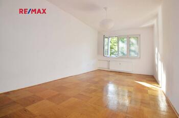Prodej bytu 2+1 v osobním vlastnictví 55 m², Praha 6 - Veleslavín