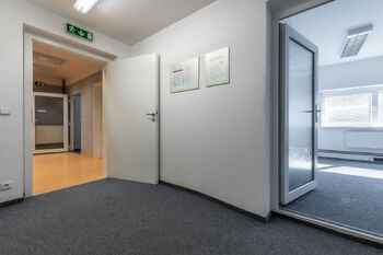 Pronájem kancelářských prostor 37 m², Praha 9 - Horní Počernice