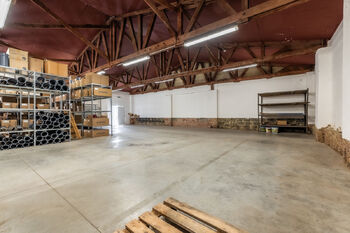Pronájem skladovacích prostor 138 m², Praha 9 - Horní Počernice