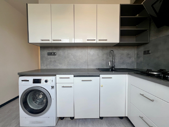 Pronájem bytu 2+1 v osobním vlastnictví 55 m², Chomutov