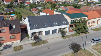 Prodej domu 174 m², Hrušky